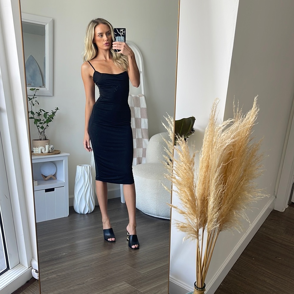 Revolve black midi strappy dress XS dinner going out black classy